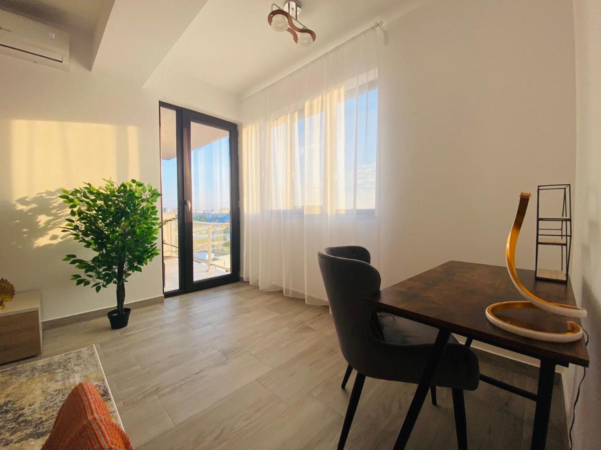 Soho - View With Rooftop Garden Apartment Bucharest